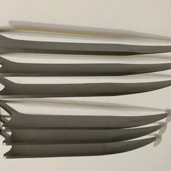 X-MEN WOLVERINE 11" METAL CLAWS SET OF 2 COSPLAY COSTUME PROP XMEN LOGAN REPLICA - Picture 2 of 3